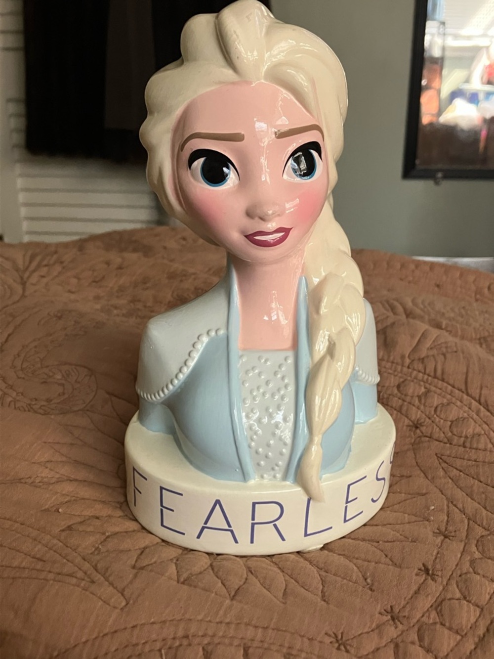 NWT Disney Frozen Princess Elsa Shiny Ceramic Piggy Bank